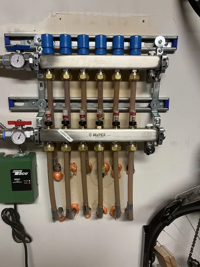 Plumber performing Leak Detection at a residential property in Bell Gardens